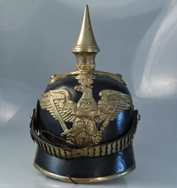 Prussian Model 1860 Grenadier Officer Aspirant Pickelhaube Visuel 1 principal